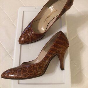 Vintage Footwear - size 6